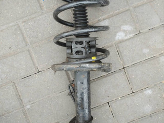 стойка передняя правая Renault Espace 3 поколение (1996 - 2002), 2.2 л., дизель