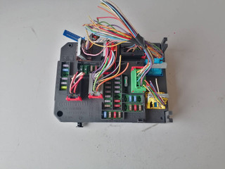 Блок BSI Citroen C4 2 поколение (2010 - 2017), BSIQ0300, 966554748000