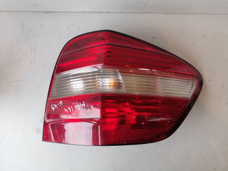фонарь задний правый Mercedes-Benz M-Класс W164 (2005 - 2008), A1649061200, A1649060800, 225170000R