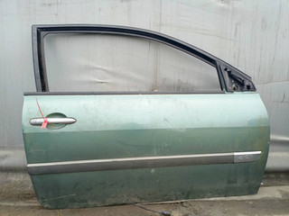 дверь передняя правая Renault Megane 2 поколение (2002 - 2006), купе