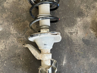 стойка передняя правая Honda Civic 8 поколение (2005 - 2008), 1.3 л., гибрид