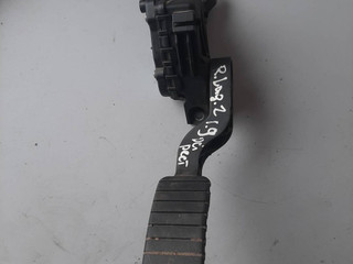 педаль Renault Laguna 2 поколение 2002, 1.9 л., дизель, хетчбэк 5 дв., 8200003392
