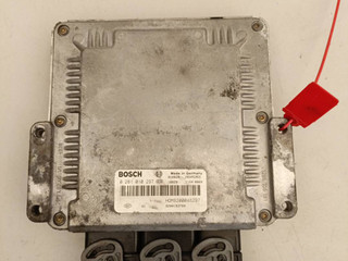блок управления двигателем Renault Laguna 2 поколение (2001 - 2005), 1.9 л., дизель, 0281010297, 8200048297