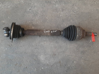 полуось передняя левая (приводной вал, ШРУС) Renault Laguna 2 поколение (2001 - 2005), 2.0 л., бензин