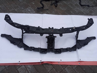 передняя панель крепления облицовки (телевизор) Renault Laguna 3 поколение (2007 - 2012), хетчбэк 5 дв.