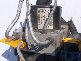 блок ABS Renault Megane 3 поколение (2008 - 2014), 476602272R