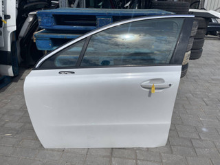 дверь передняя левая Peugeot 508 1 поколение (2010 - 2014)