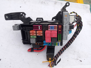 блок предохранителей Mercedes-Benz C-Класс W205/S205/C205 (2014 - 2018)