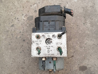 блок ABS Renault Scenic 1 поколение (1996 - 1999), 0273004395, 7700432643