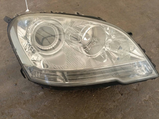 фара правая Mercedes-Benz M-Класс W164 (2005 - 2008), 5DC00906050