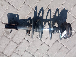 стойка передняя левая Renault Laguna 2 поколение (2001 - 2005), 8200002876