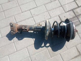 стойка передняя левая Mercedes-Benz C-Класс W203/S203/CL203 (2000 - 2004)