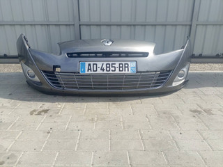 бампер передний Renault Scenic 3 поколение (2009 - 2012)