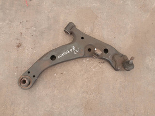 рычаг передний правый Toyota Corolla 9 поколение (E120/E130) (2000 - 2004), 1.3 л., бензин