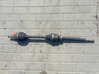 полуось передняя правая (приводной вал, ШРУС) Peugeot 508 1 поколение (2010 - 2014), 1.6 л., дизель