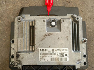 блок управления двигателем Peugeot 308 T7 (2007 - 2011), 1.6 л., бензин, 9665291180