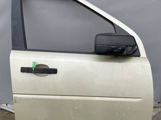 дверь передняя правая Land Rover Freelander 2 поколение (2006 - 2010)