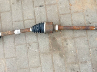 полуось передняя правая (приводной вал, ШРУС) Renault Scenic 4 поколение (2016 - 2020), 1.6 л., дизель, 391006307R