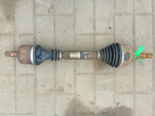 полуось передняя левая (приводной вал, ШРУС) Renault Espace 4 поколение (2002 - 2006), 3.5 л., бензин, АКПП, 8200133292