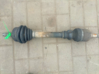 полуось передняя левая (приводной вал, ШРУС) Peugeot 306 1 поколение (1993 - 1997), 1.8 л., бензин, АКПП