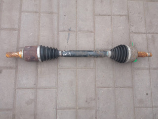 полуось передняя левая (приводной вал, ШРУС) Renault Laguna 3 поколение (2007 - 2012)