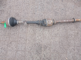 полуось передняя правая (приводной вал, ШРУС) Citroen C8 1 поколение (2002 - 2008), 2.2 л.