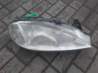 фара правая Renault Megane 1 поколение [рестайлинг] 1999, 7700427870D