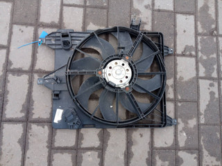 вентилятор радиатора Renault Clio 2 поколение [рестайлинг] (2001 - 2003), 8200259811