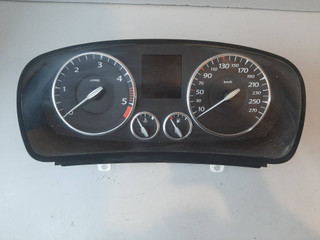 щиток приборов (приборная панель) Renault Laguna 3 поколение (2007 - 2012), 250450036R