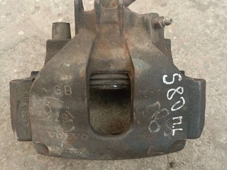 суппорт передний левый Volvo S80 1 поколение (1998 - 2003), LH9209724