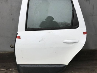дверь задняя левая Renault Duster 1 поколение (2010 - 2015)