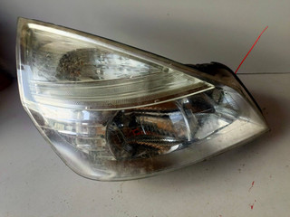 фара правая Renault Espace 4 поколение [рестайлинг] (2006 - 2012), 8200394704