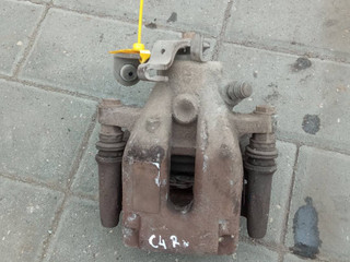 суппорт задний правый Citroen C4 1 поколение (2004 - 2008)
