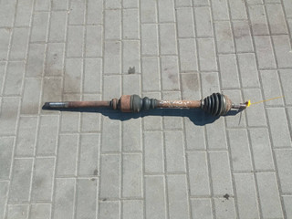 полуось передняя правая (приводной вал, ШРУС) Peugeot 307 1 поколение (2001 - 2005), 2.0 л., бензин