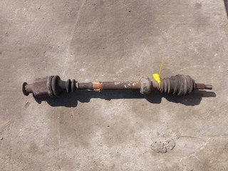 полуось передняя правая (приводной вал, ШРУС) Renault Scenic 2 поколение (2003 - 2006), 1.9 л., дизель