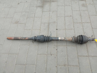полуось передняя правая (приводной вал, ШРУС) Citroen C5 1 поколение 2004, 1.6 л.