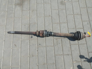полуось передняя правая (приводной вал, ШРУС) Peugeot 308 T7 (2007 - 2011), 1.6 л., дизель