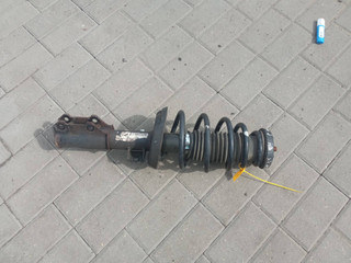 стойка передняя левая Opel Astra J (2009 - 2012), 1.7 л., дизель