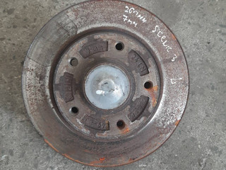 диск тормозной задний Renault Scenic 3 поколение (2009 - 2012)