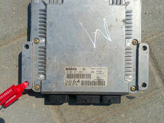 блок управления двигателем Peugeot 307 1 поколение (2001 - 2005), 2.0 л., дизель, 9647472780