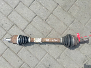 полуось передняя левая (приводной вал, ШРУС) Peugeot 508 1 поколение (2010 - 2014), 1.6 л., дизель, 9801611980