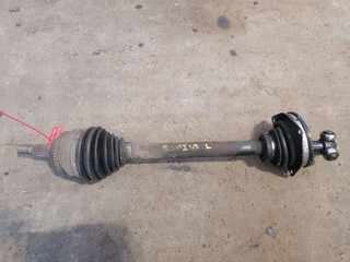 полуось передняя левая (приводной вал, ШРУС) Renault Scenic 1 поколение (1996 - 1999), 1.9 л., дизель
