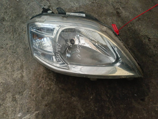 фара правая Renault Logan 1 поколение (2004 - 2009), 8200744754