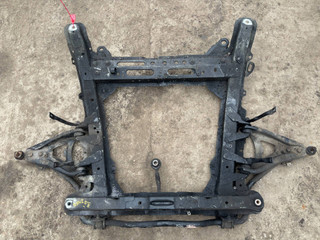 балка подвески передняя (подрамник) Renault Scenic 1 поколение [рестайлинг] (1999 - 2003), 1.9 л., дизель