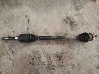 полуось передняя правая (приводной вал, ШРУС) Chrysler Voyager 3 поколение (1995 - 2001), 2.5 л., дизель