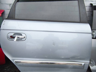 дверь задняя правая Hyundai Trajet 1 поколение [рестайлинг] (2004 - 2007)