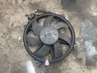вентилятор радиатора Renault Scenic 3 поколение (2009 - 2012), 214810898R