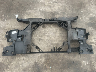 передняя панель крепления облицовки (телевизор) Renault Megane 3 поколение (2008 - 2014)