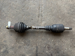 полуось передняя левая (приводной вал, ШРУС) Citroen C8 1 поколение (2002 - 2008), 2.2 л., дизель