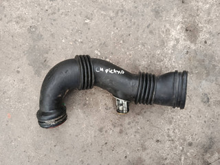 патрубок воздушного фильтра Citroen C4 Picasso 1 поколение (2006 - 2013), 9687883780